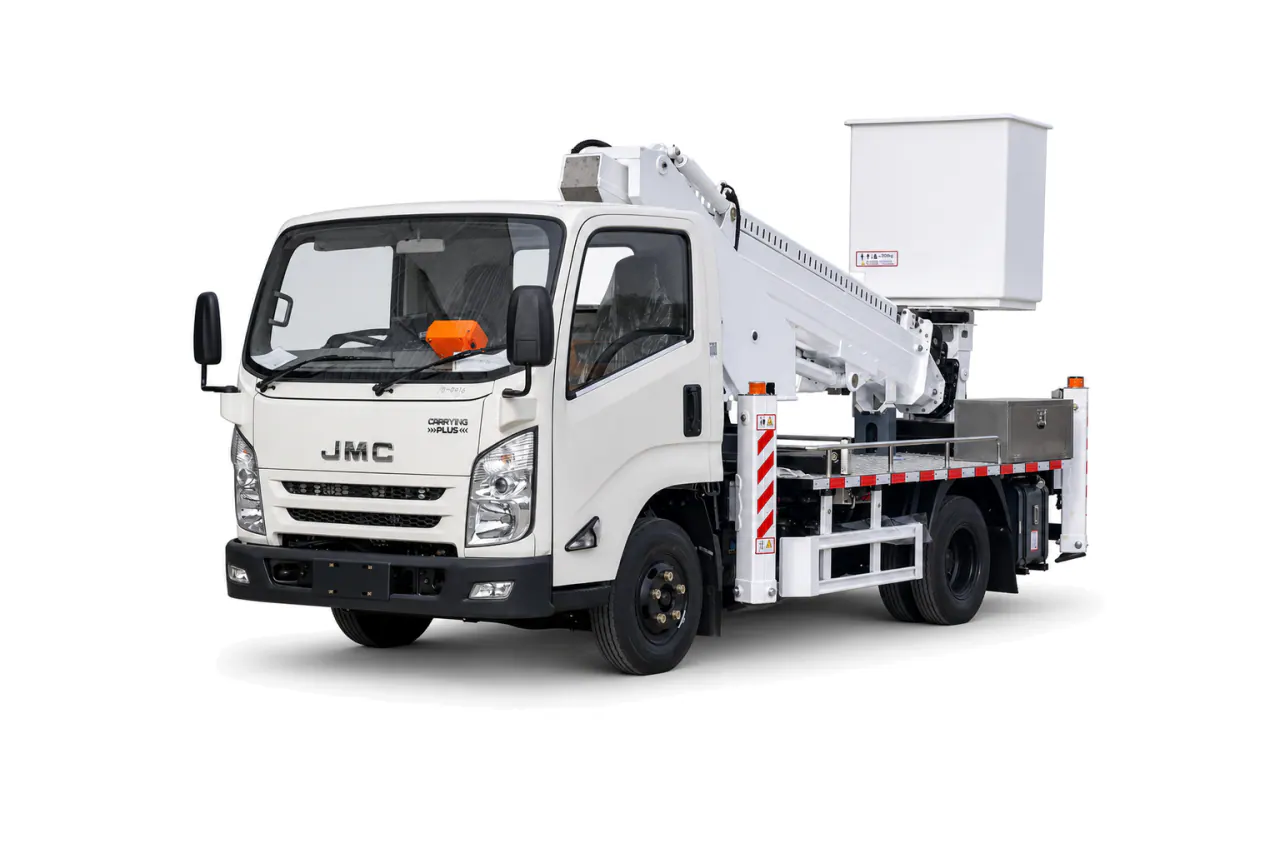 Insulated Aerial Work Platform Truck